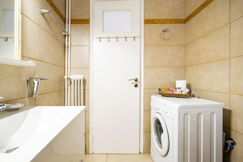 Athens Paradise Cozy 53 Sqm Apartament Near To Metro Buitenkant foto